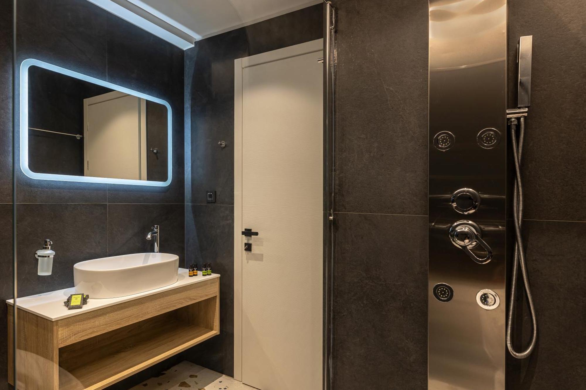 City Hill Luxury Apartments Ioannina Exterior foto